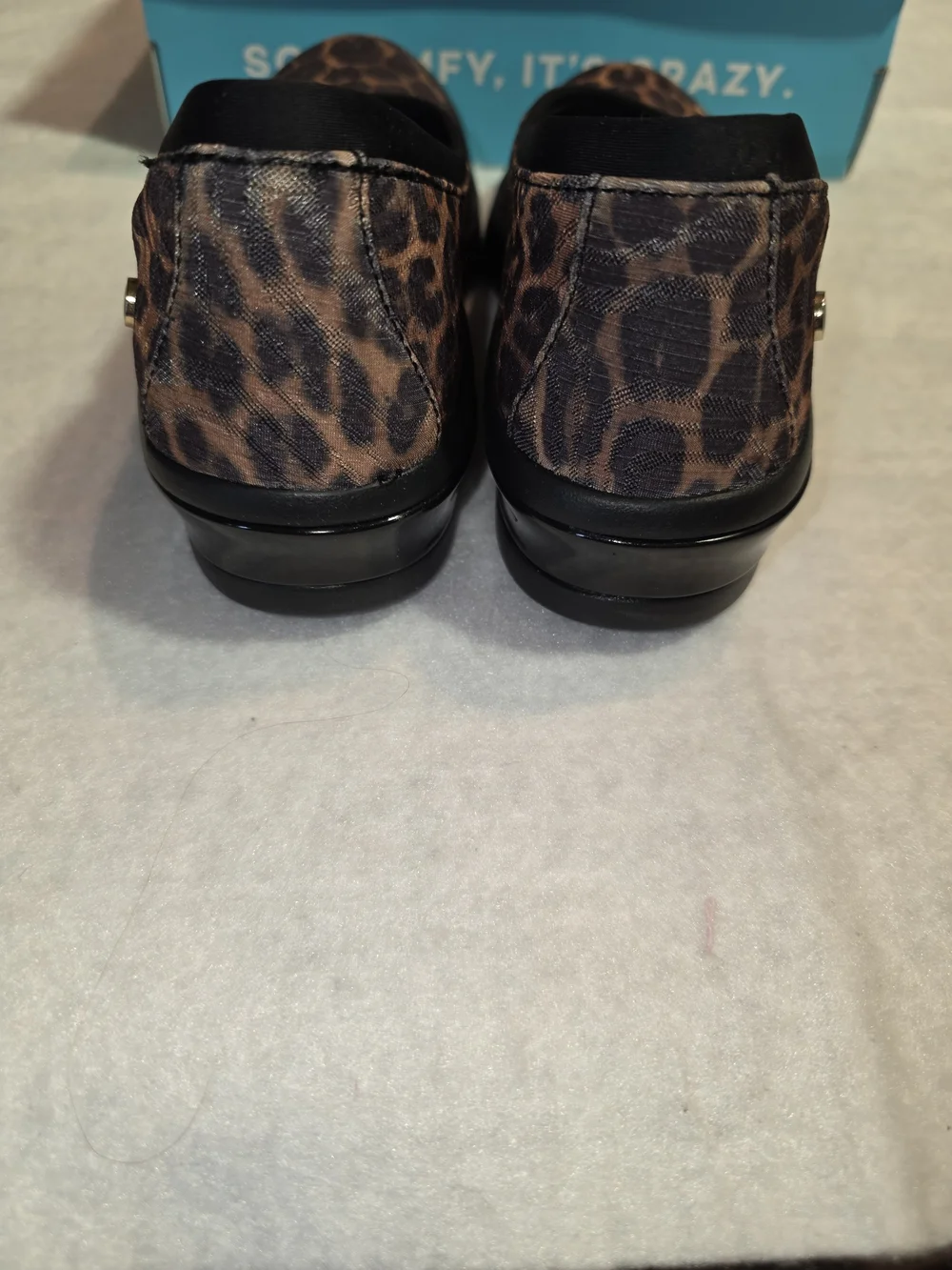 Bzees Women's Leopard Print Slip-On Flats - Brown/Black